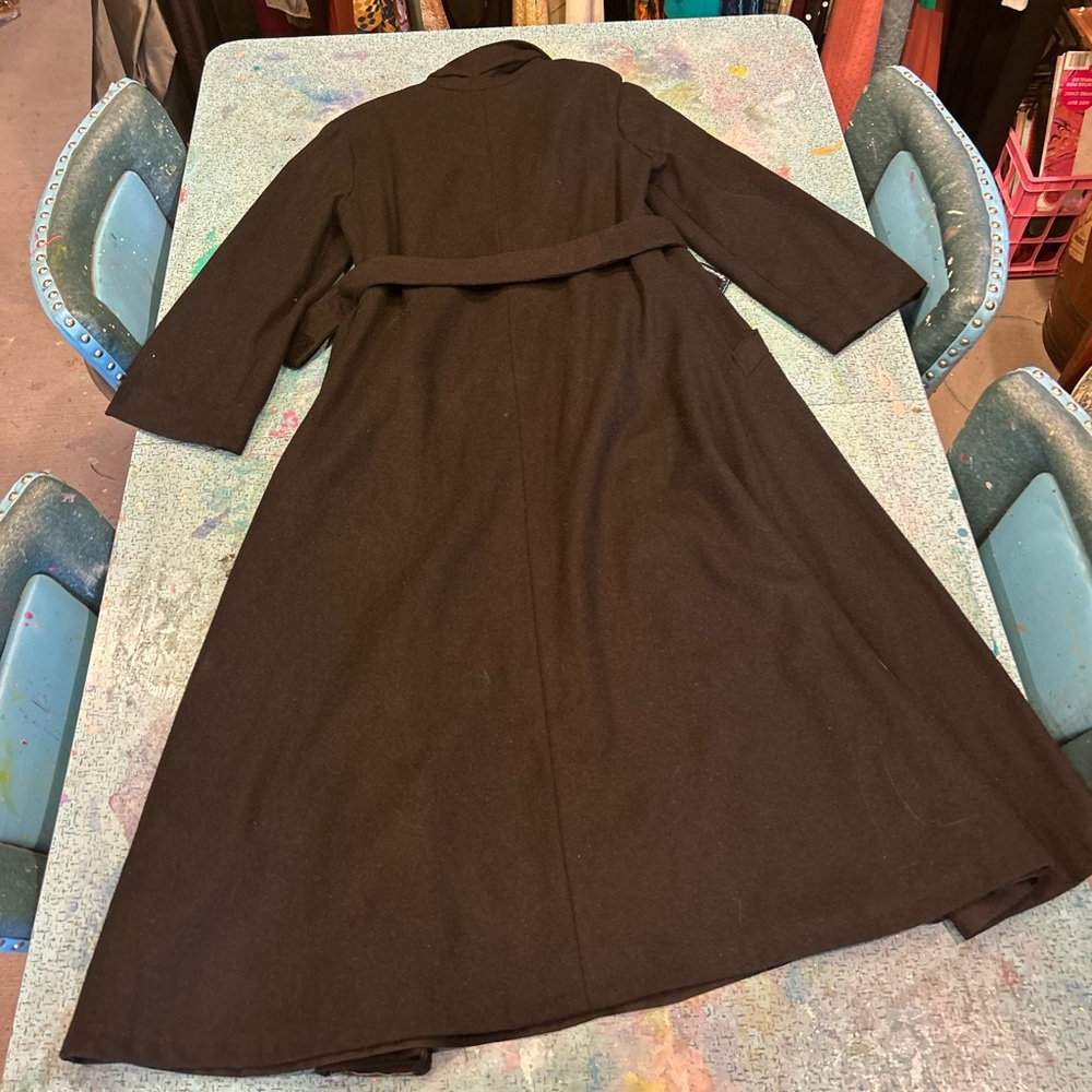 Black Vintage Coat - Picture 5 of 14